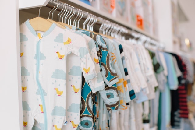 6 steps to start a children's clothing home business